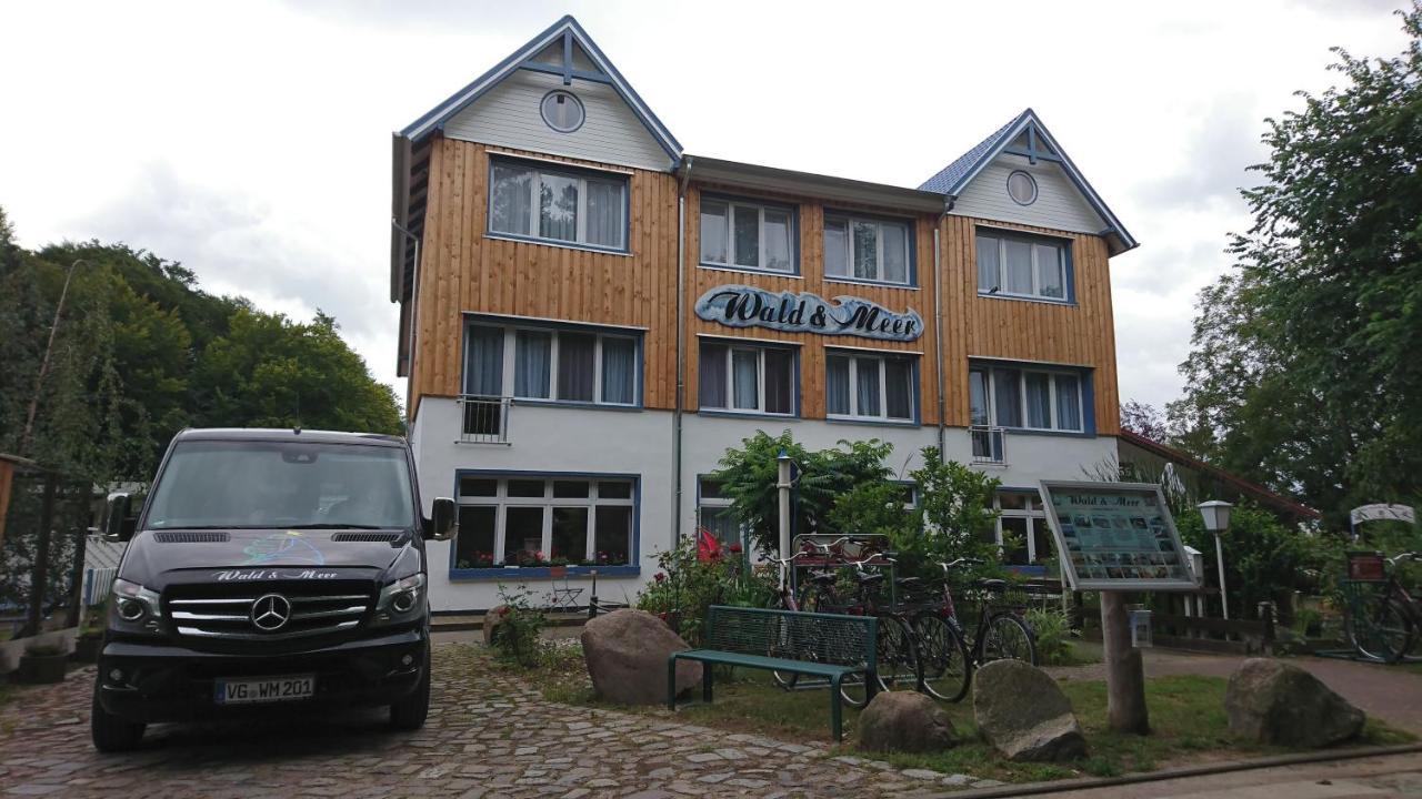 Hotel Wald & Meer Koserow Esterno foto