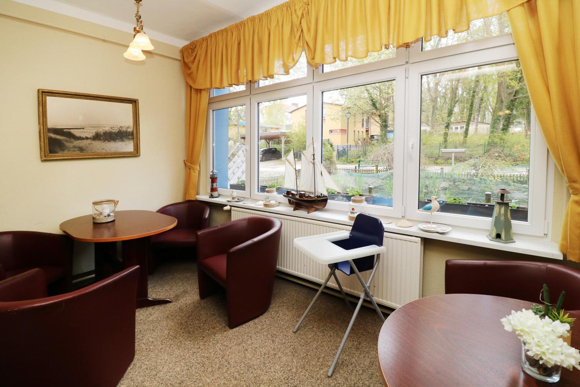 Hotel Wald & Meer Koserow Esterno foto