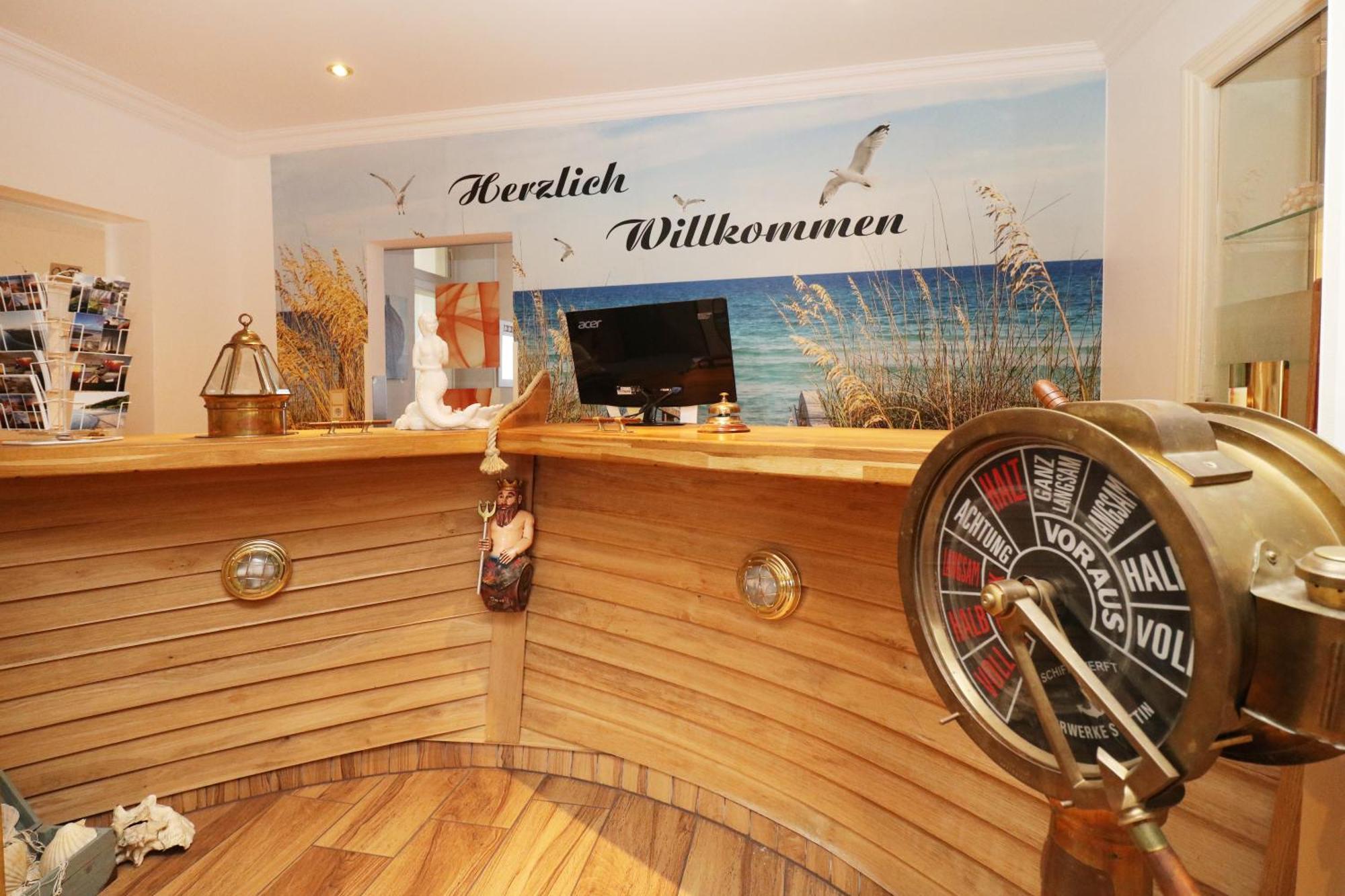 Hotel Wald & Meer Koserow Esterno foto