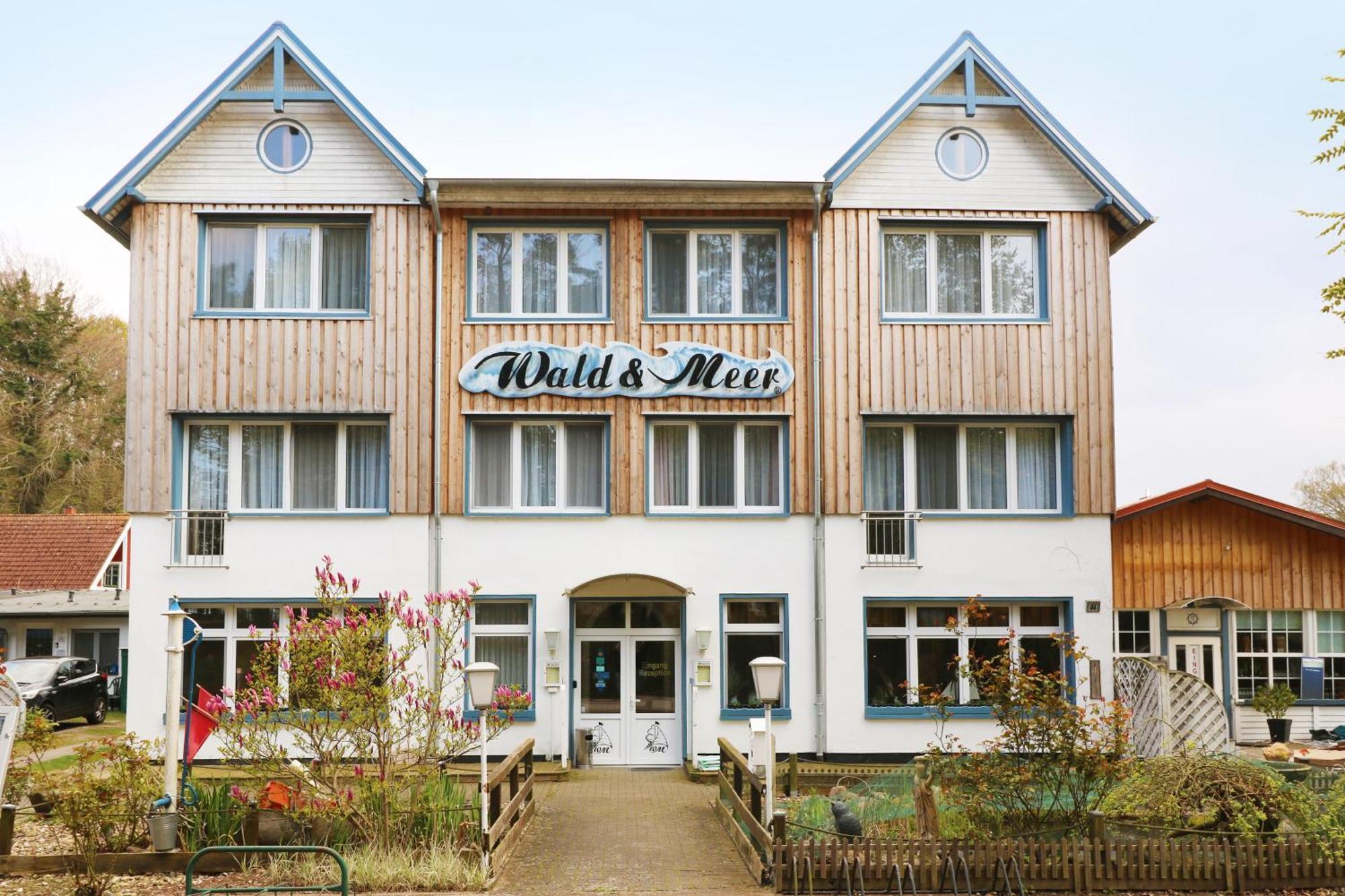 Hotel Wald & Meer Koserow Esterno foto