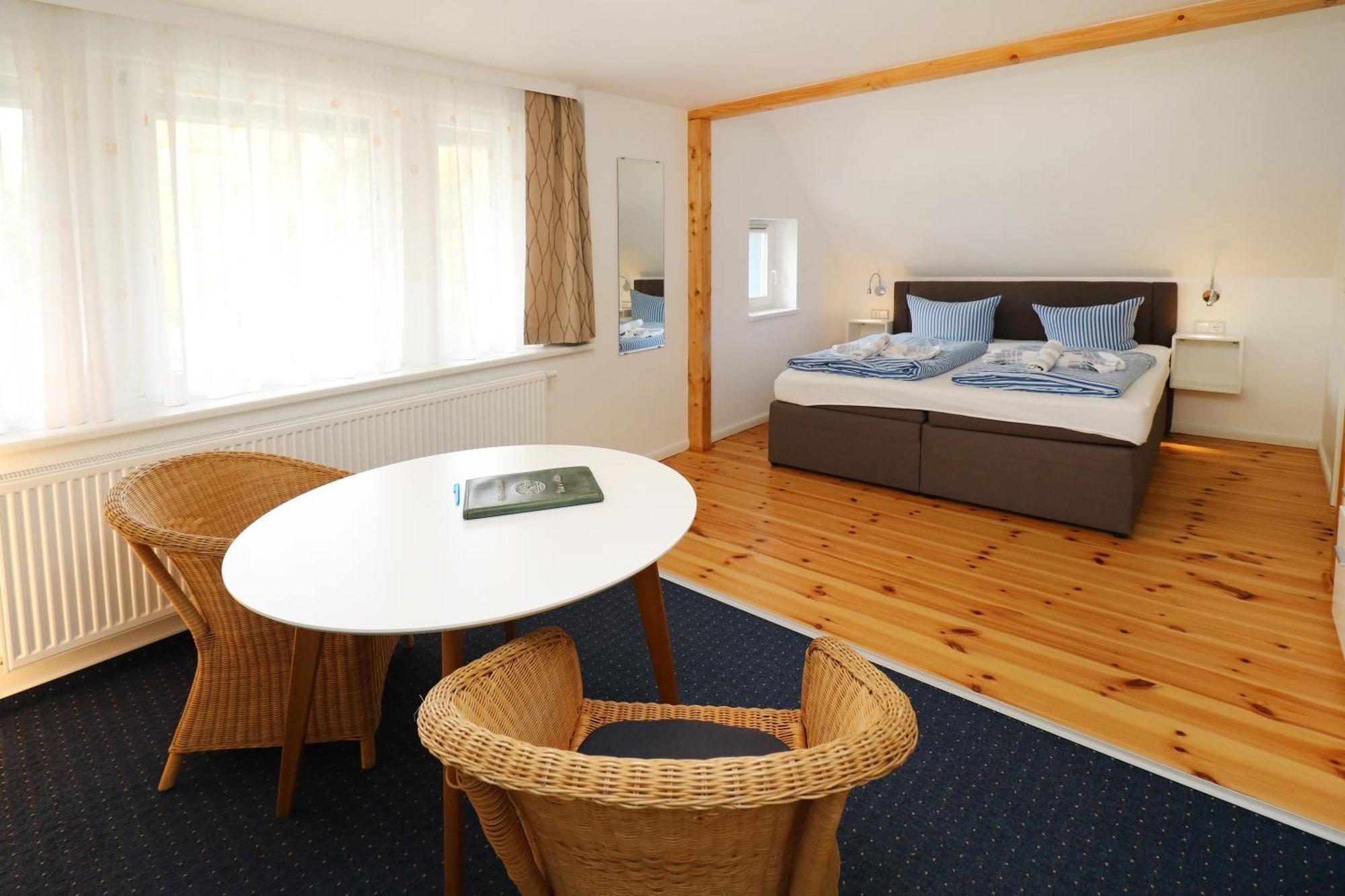 Hotel Wald & Meer Koserow Esterno foto
