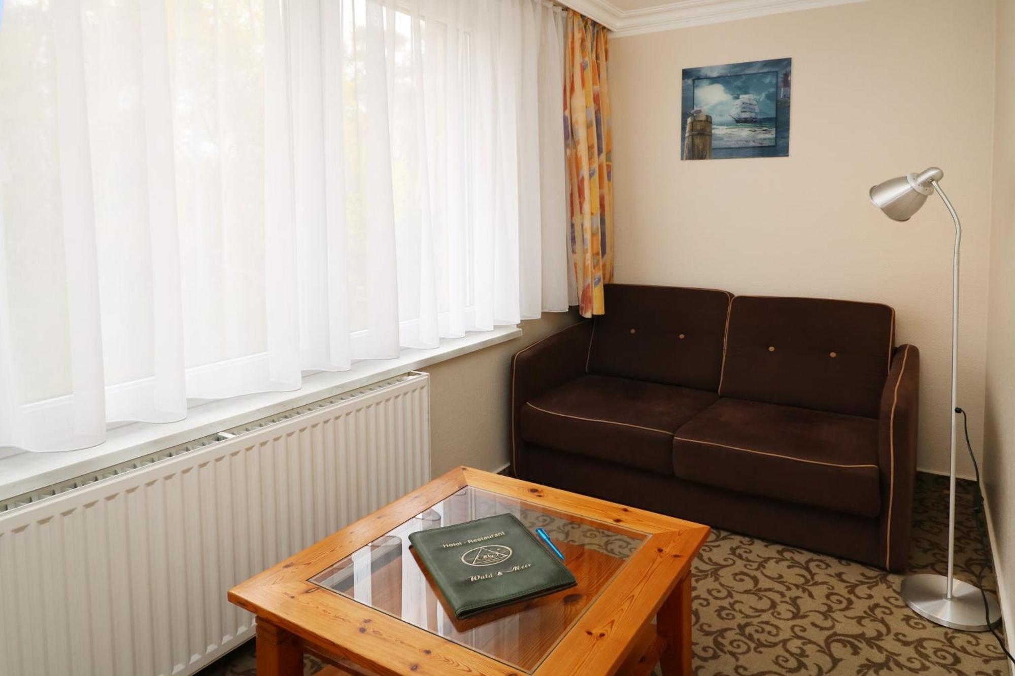 Hotel Wald & Meer Koserow Esterno foto